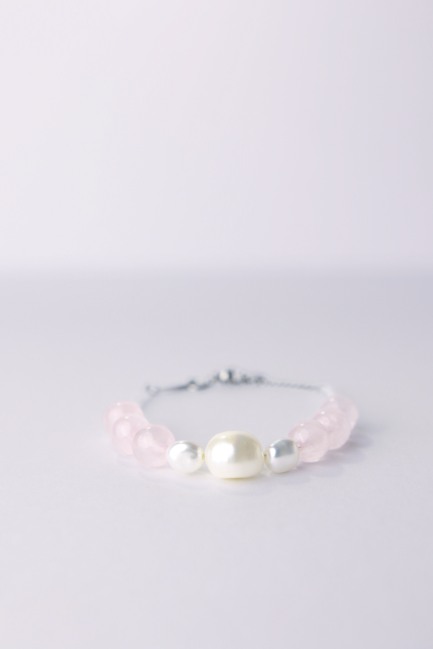 My heart pearl and quartz bracelet