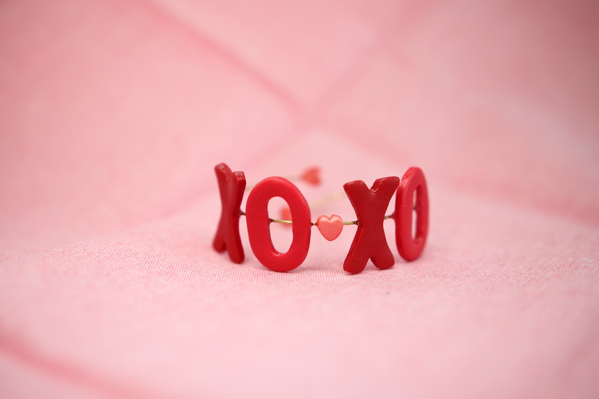 XOXO bangle