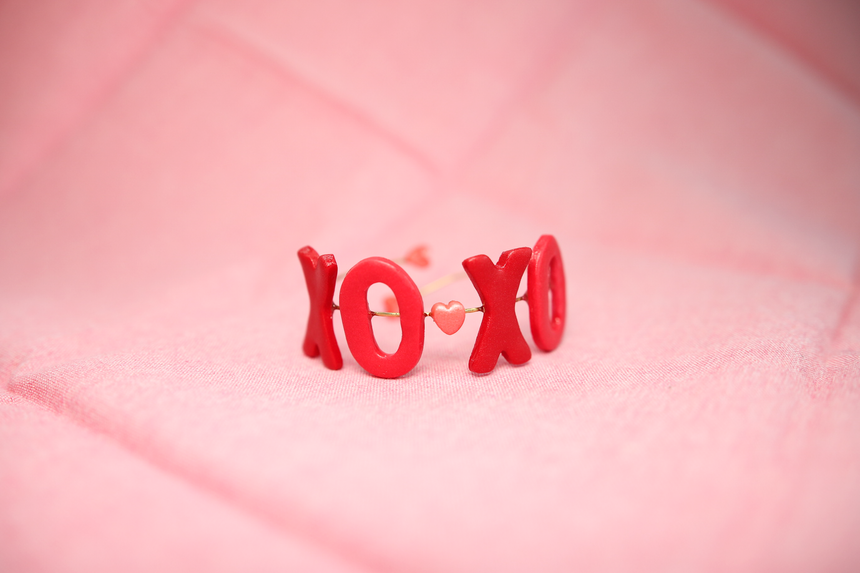 XOXO bangle